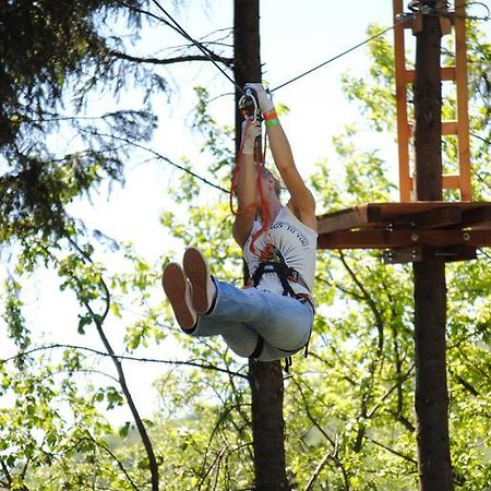 Hotel Activ Parc Negresti Zewnętrze zdjęcie