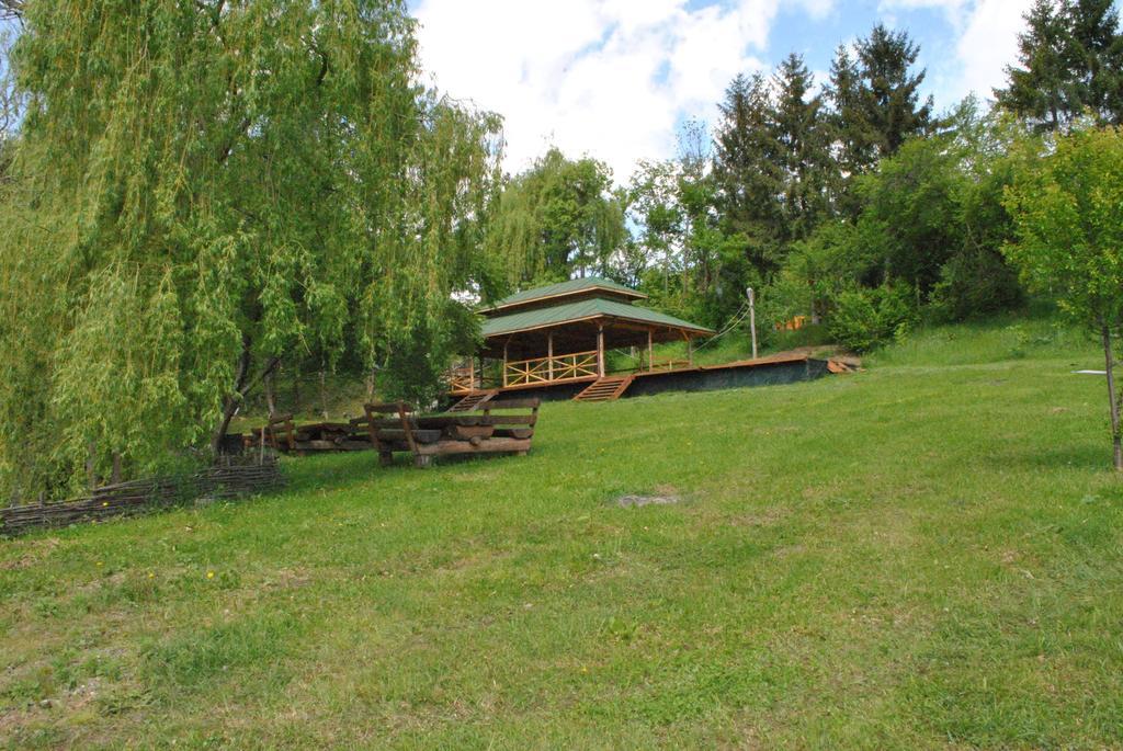 Hotel Activ Parc Negresti Zewnętrze zdjęcie